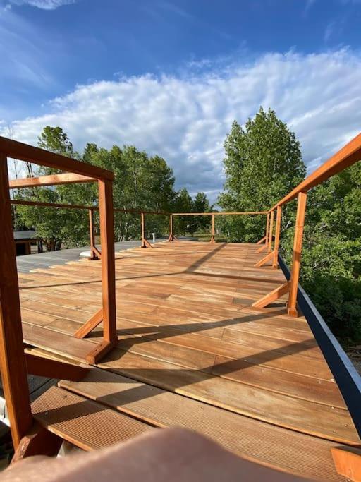 Retro House In Nature Samorin Exterior photo